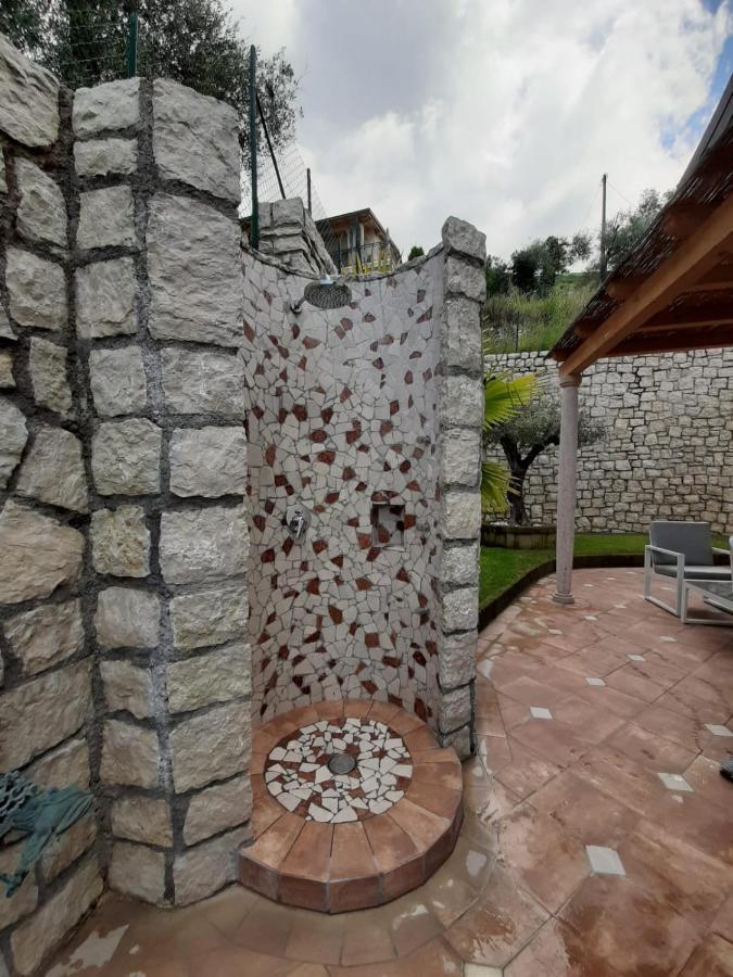 Bmp Apartment Deluxe 1 Jacuzzi Riscaldata Privata Vista Lago Di Garda Бренцоне сул Гарда Екстериор снимка