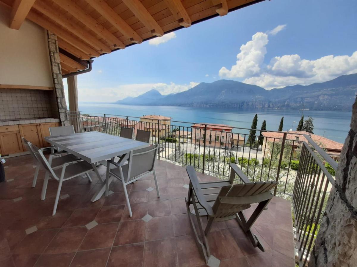 Bmp Apartment Deluxe 1 Jacuzzi Riscaldata Privata Vista Lago Di Garda Бренцоне сул Гарда Екстериор снимка